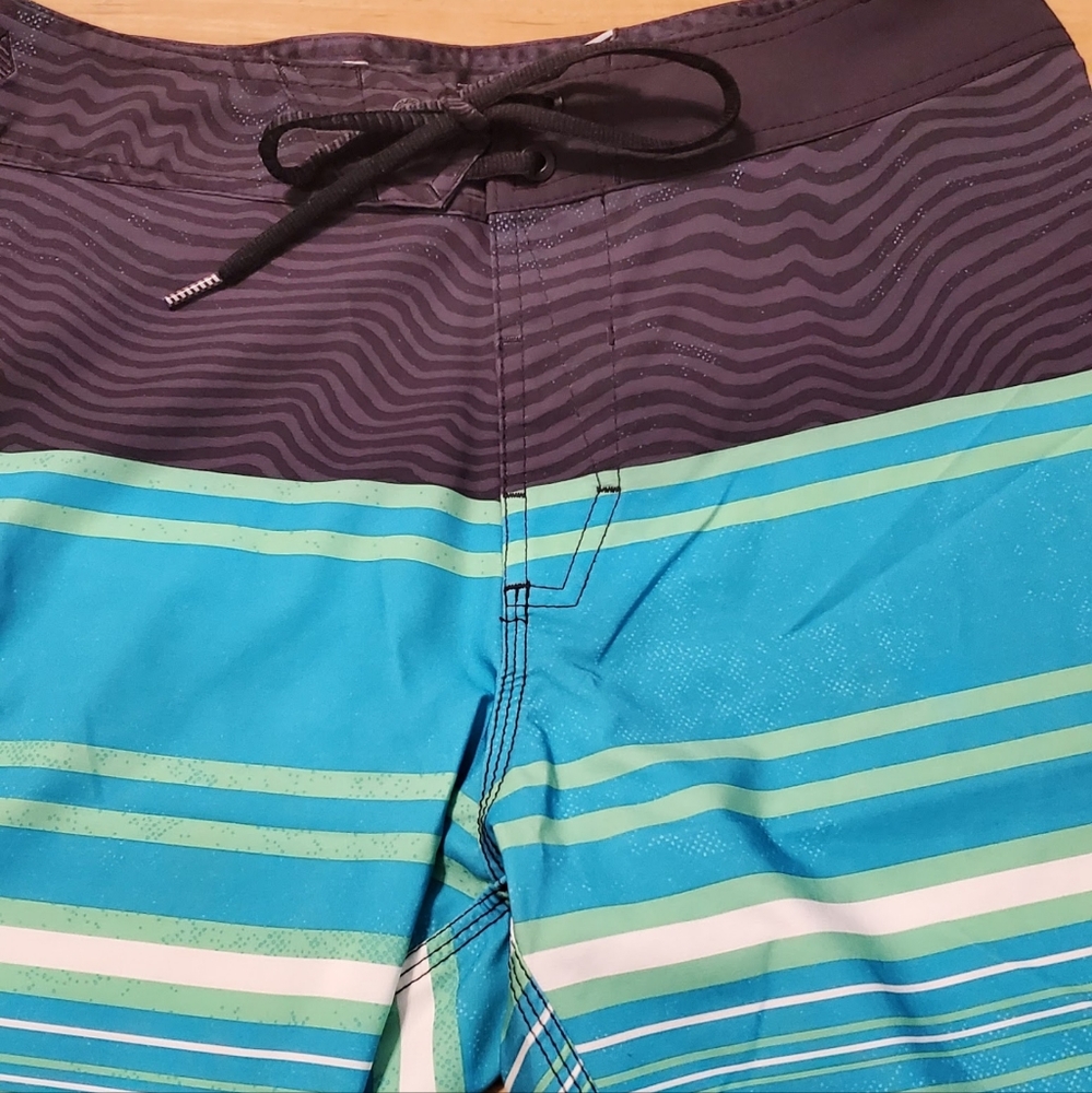 🏝🌊🏄‍♂️ Volcom mod tech ⛱️ 🌊 🏄‍♀️ - Picture 4 of 7